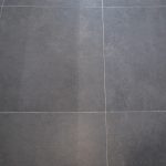 suelo cocina gris
