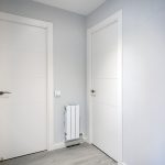puertas blancas dormitorio