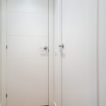 nueva puerta blanca
