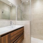 mueble madera baño