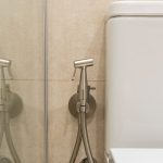 instalar suplebidet baño