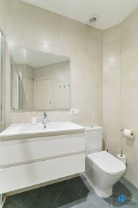 mueble baño blanco