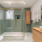 azulejo verde baño