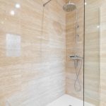 azulejo neutro baño