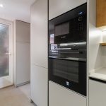 cocina equipada moderna