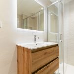 mueble baño madera