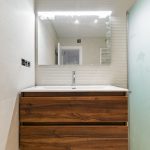 mueble baño madera